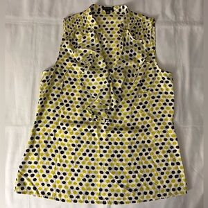Ann Taylor Sleeveless Patterned Blouse w/ Ruffled V-Neck